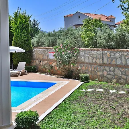 4 Bedroom With Private Pool Fethiye