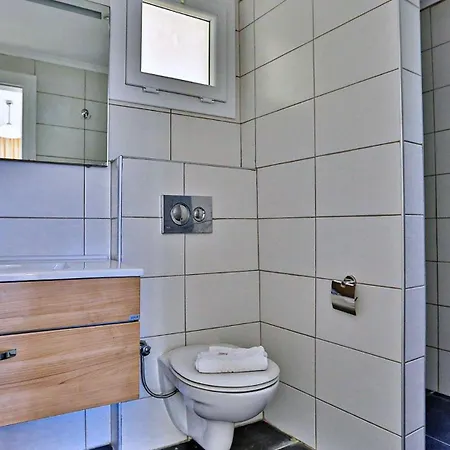 Oludeniz 4 Bedroom 2184 *