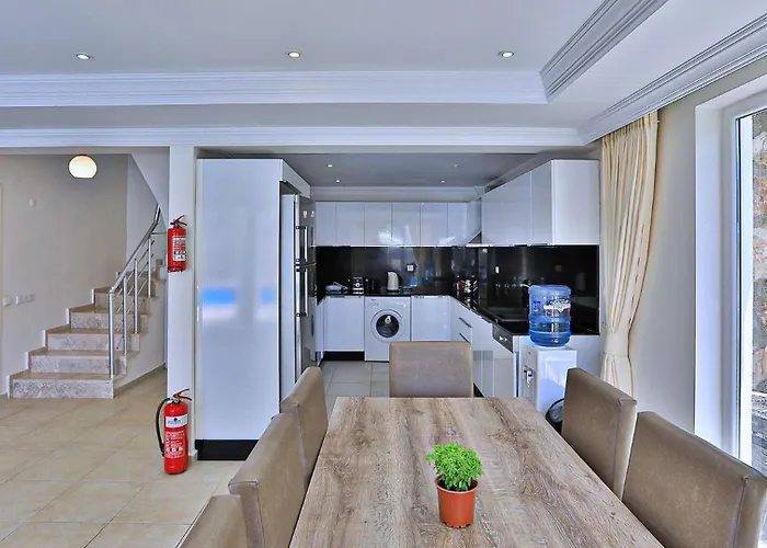 4 Bedroom With Private Pool Fethiye