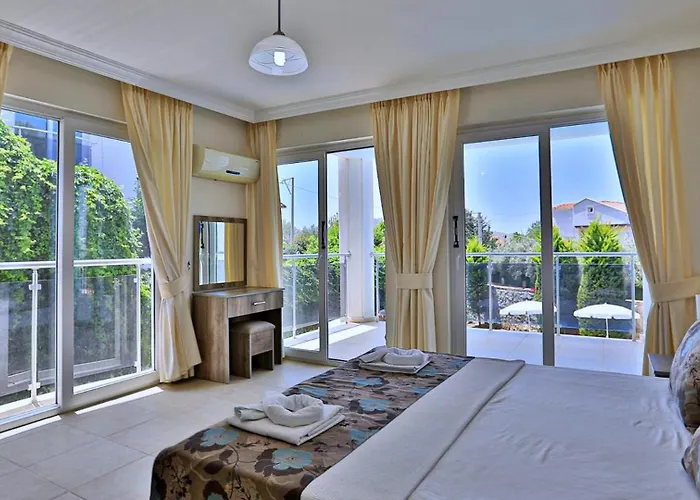 4 Bedroom With Private Pool * Fethiye