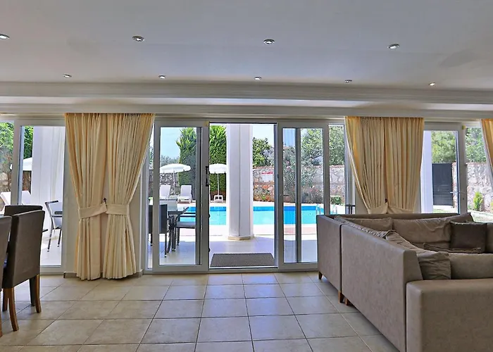 4 Bedroom With Private Pool Villa Fethiye