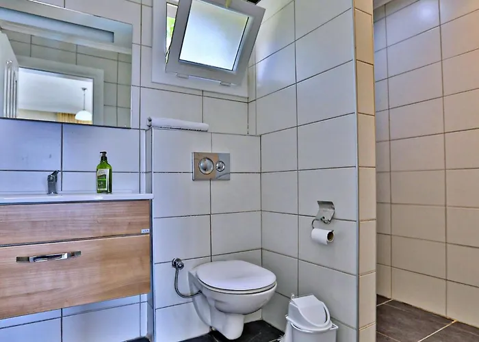 4 Bedroom With Private Pool فيلة *