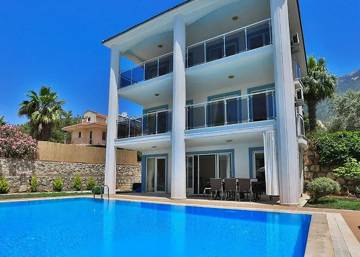 فيلة 4 Bedroom With Private Pool