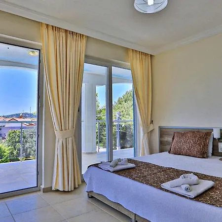 Willa 4 Bedroom With Private Pool Fethiye